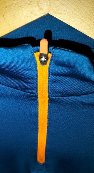 Camisetas Quechua azul - M
Azul verdoso