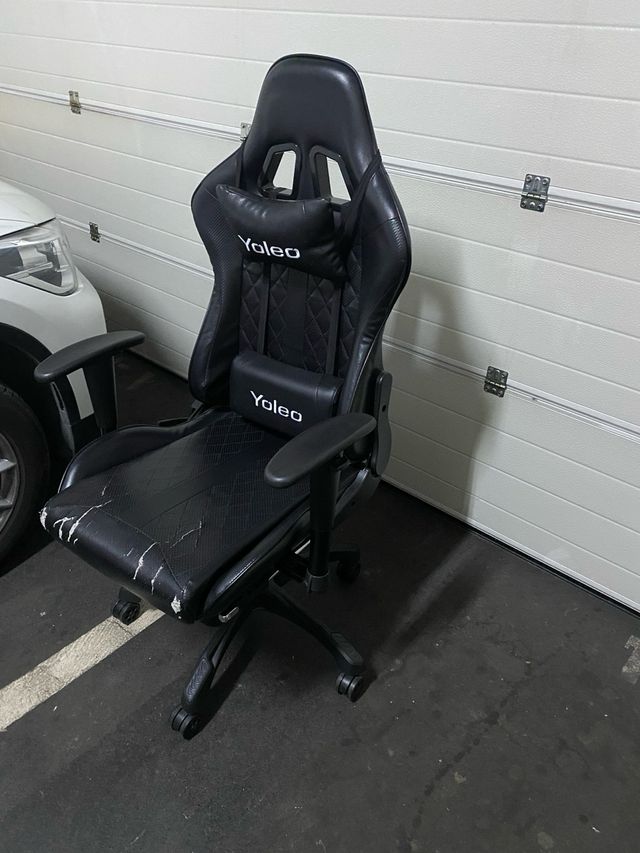 Silla gaming Yoleo usada
