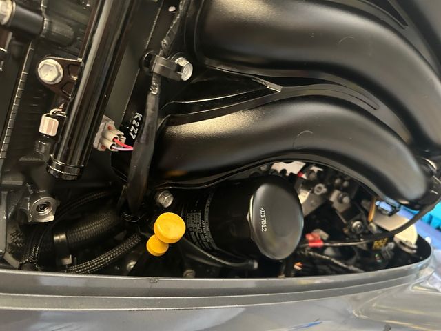 Motor fueraborda Yamaha 300 4.2  14500