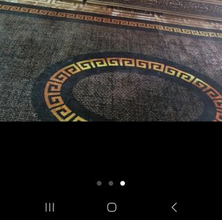 Alfombra estilo griego