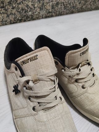 Zapatillas Zoo York beige talla 45