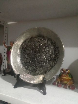 Platos metalicos decorativos
