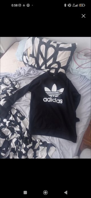 Sudadera Adidas Negra