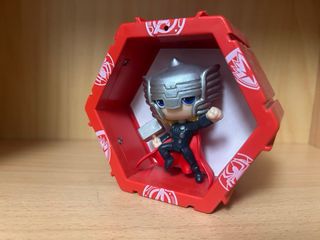 Figura Led Wow Pod Thor Marvel