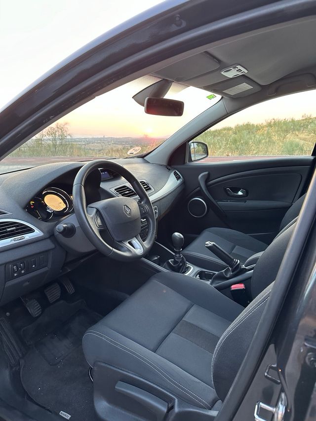 Renault Megane Sport Tourer COMO NUEVO