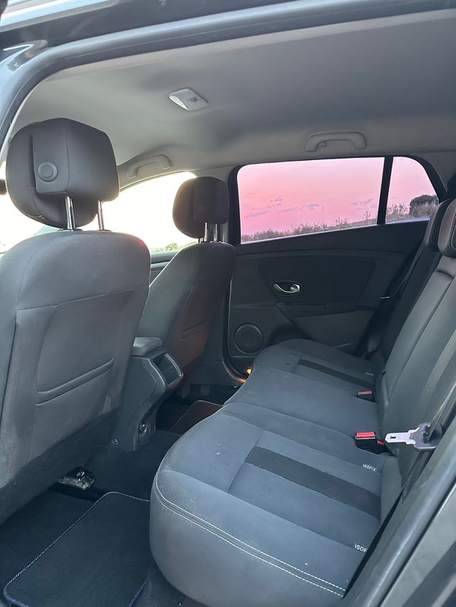 Renault Megane Sport Tourer COMO NUEVO