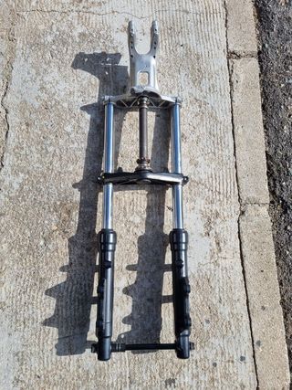 Horquilla yamaha xmax 400 2021