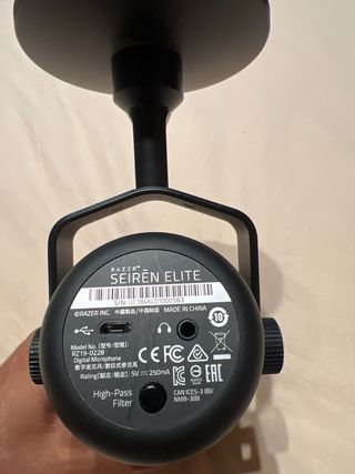 Micrófono Razer Seiren Elite + cable usb - Negro