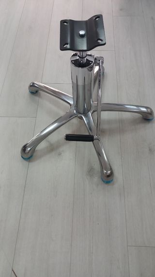 Pie sillón peluquería - metálico