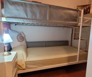 Litera infantil Ikea - Blanca y Gris + 2 colchones