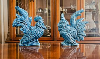 Pareja de Gallos porcelana china azul turquesa