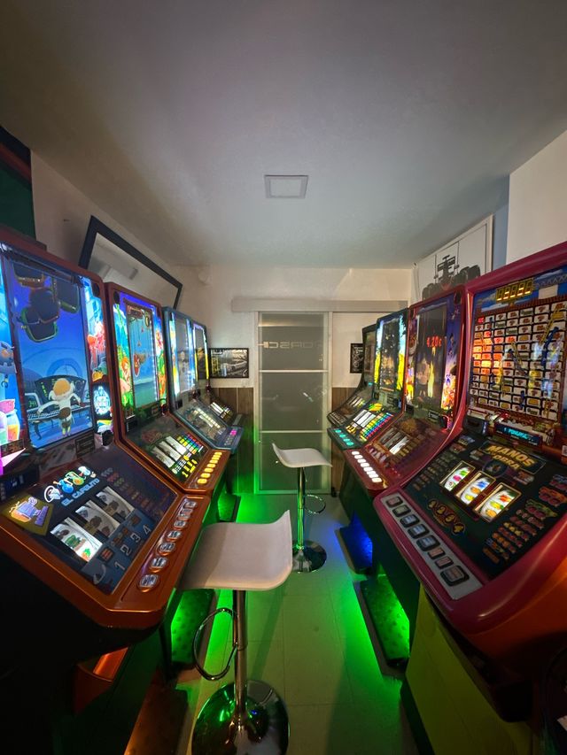 Máquinas tragaperras recreativas