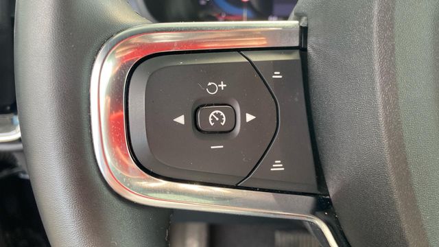 VOLVO XC40 todoterreno 2.0 B3 CORE AUTO 5P