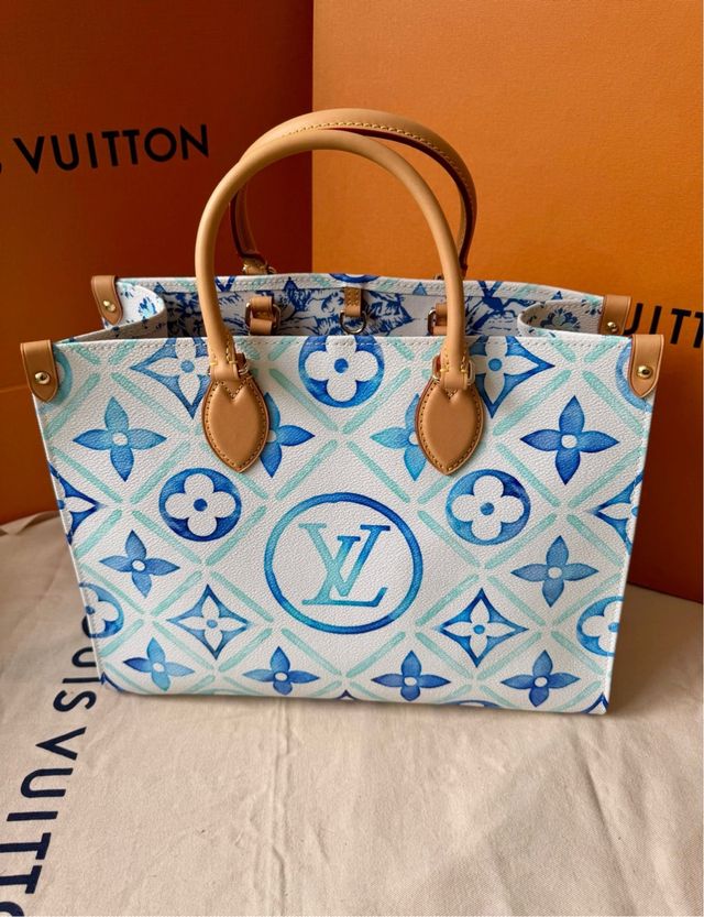 Louis Vuitton On The Go MM Lagoon Blue con factura