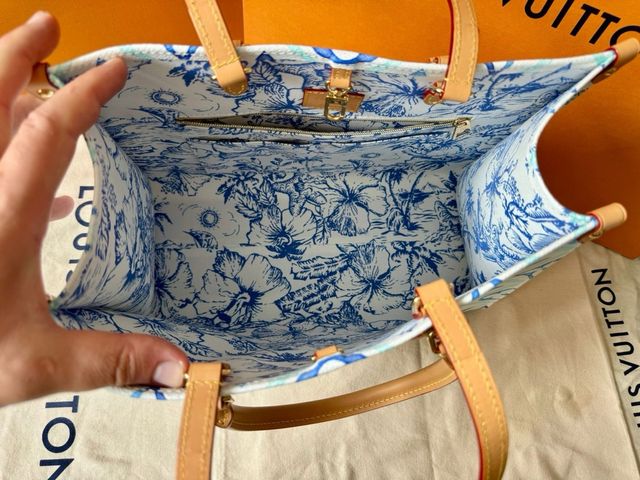 Louis Vuitton On The Go MM Lagoon Blue con factura