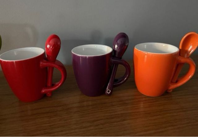 Juego Cafetería - 12 tazas + jarra