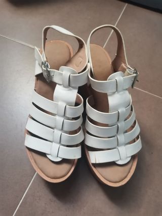 Sandalias blancas mujer nº35 - Lote 8€