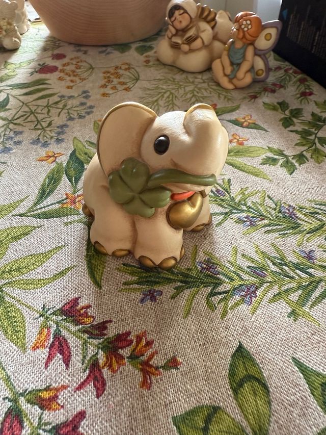 Elefante Thun portafortuna
