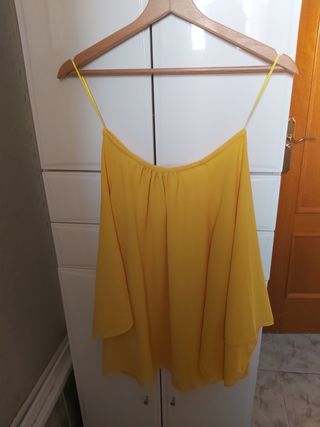 Camiseta Amarilla Zara