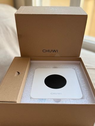 Mini PC CHUWI blanco