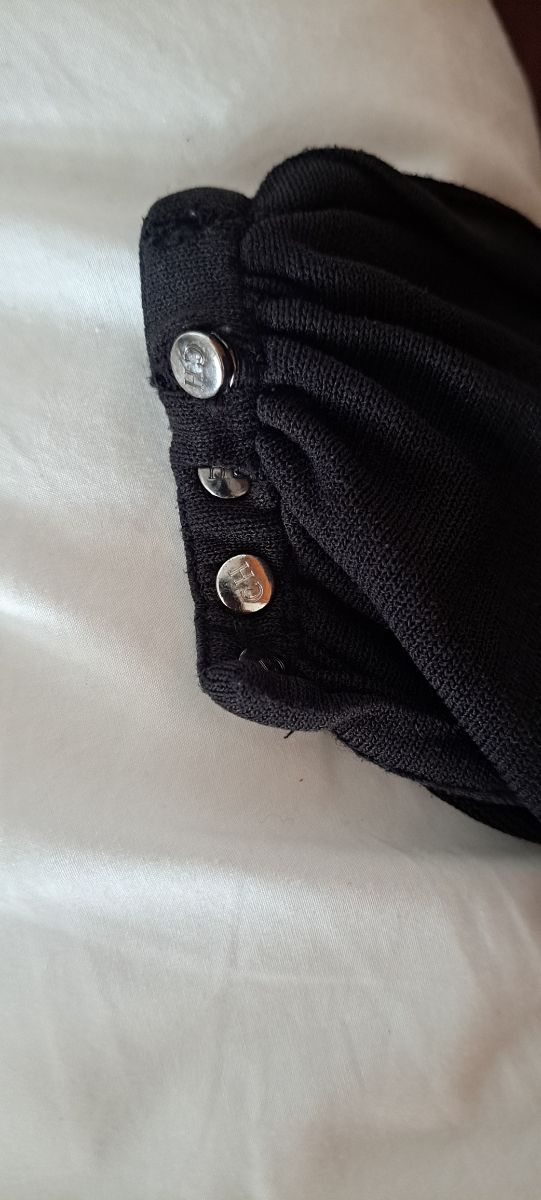 Chaqueta negra Carolina Herrera