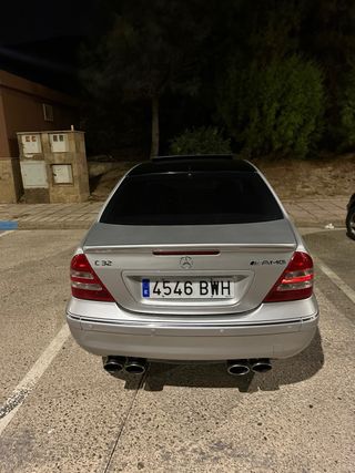 Mercedes-Benz Clase C 2001