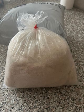 3 Bolsas Pelo Cabra (500g c/u) cinco euros la bols