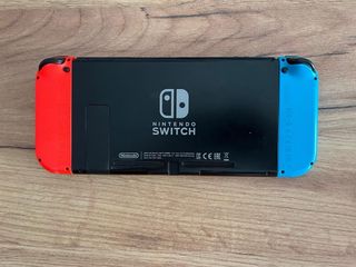 Nintendo Switch Azul & Rojo Mario kart 8 deluxe