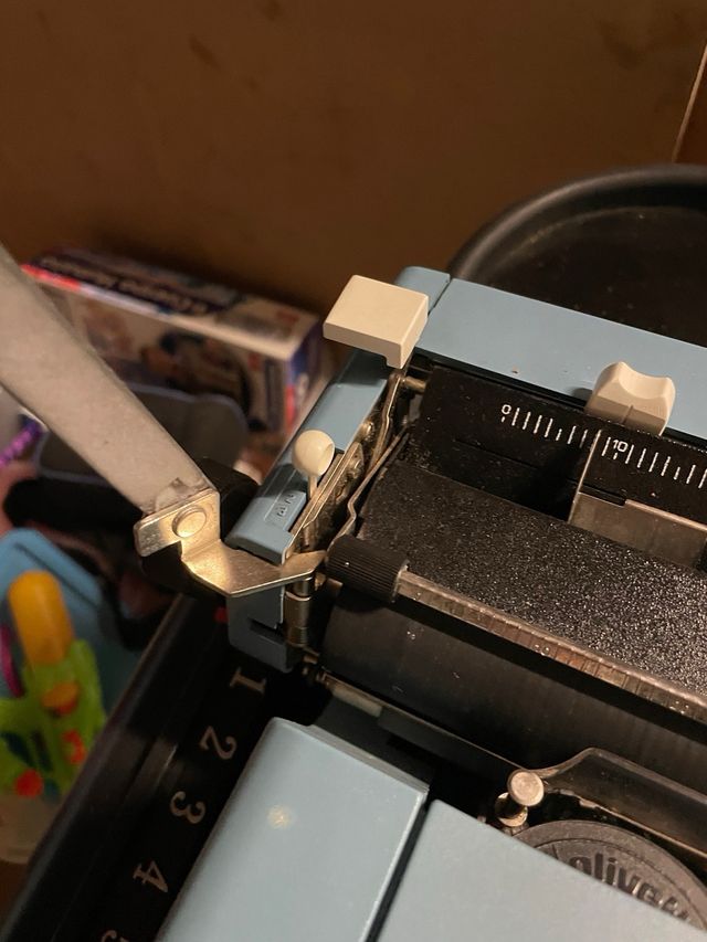 Olivetti Studio 46 - Máquina de escribir