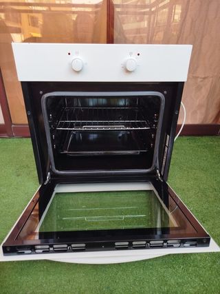 Horno y vitroceramica svan con extractor 