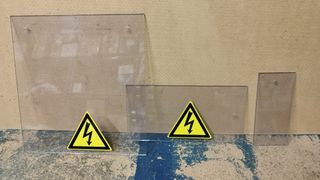 4 Placas protección eléctrica