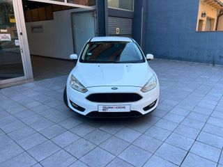 Ford Focus 1.0 125Cv Titanium ¡¡REVISION EN FORD!!