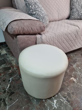 Puf beige piel sintética