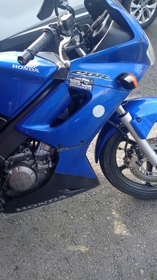 Honda CBR 125 R (2006) - Despiece