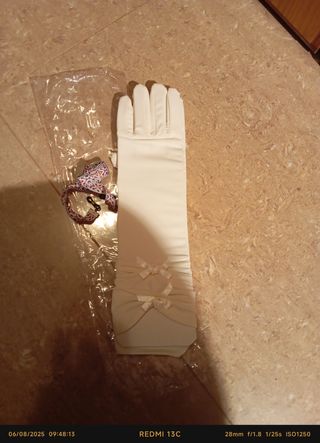 Guantes largos blancos mujer