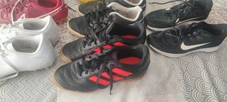 11 zapatillas deportivas usadas