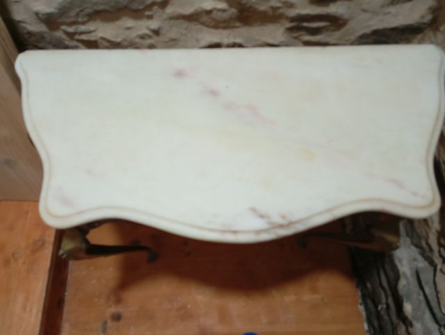 Mesa consola antigua estilo barroco, mármol-metal 