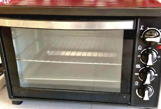 Horno eléctrico - estado impecable