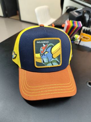 Gorra Goldorak Trucker