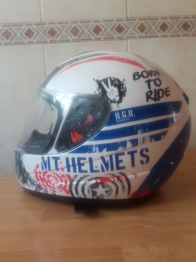 Casco MT Thunder. Talla : s. Buen Estado