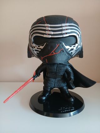 Funko Pop XXL Star Wars Kylo Ren