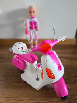 Moto scooter Nancy + casco