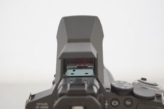 OLYMPUS STYLUS SP-100EE - 50x, de 24 a 1200mm.