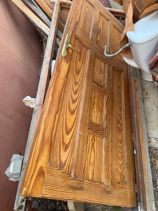 Puerta madera maciza pino