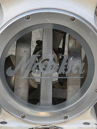 Báscula Mobba antigua esmaltada