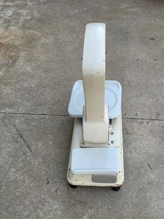 Báscula Mobba antigua esmaltada