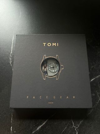 Reloj TOMI - Face Gear + reloj regalo