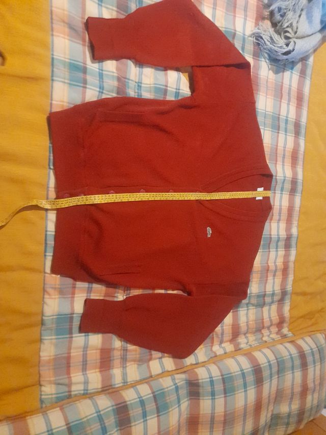 2 articulos ..Polo amarillo y  chaqueta grabate XL