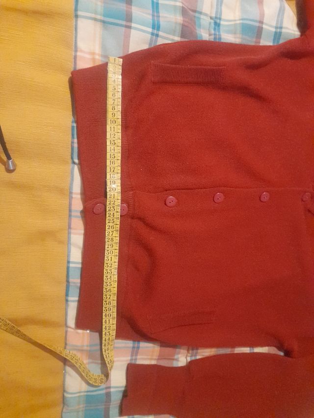 2 articulos ..Polo amarillo y  chaqueta grabate XL