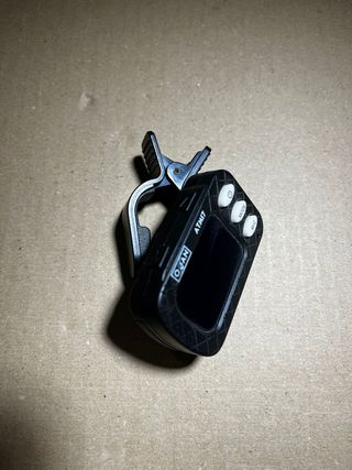 Afinador Oqan ATM17 con pinza